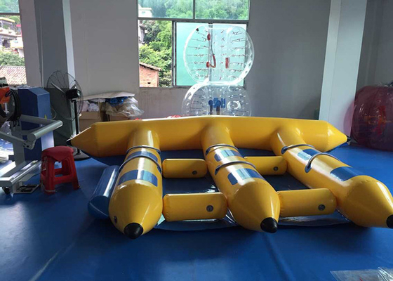 China Barco de plátano inflable coloreado de los deportes acuáticos del pez volador ignífugo proveedor
