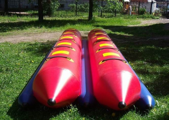 China Barco de plátano inflable del pez volador del parque inflable asombroso del agua con dos tubos 16 asientos proveedor