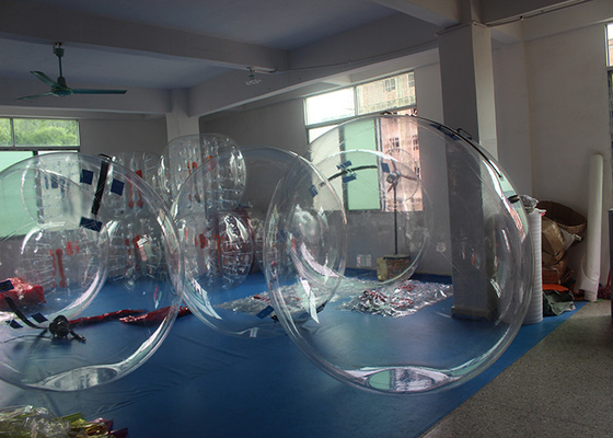 China Tamaño enorme de la bola los 2.5m del agua de la burbuja inflable gigante con el PVC de la prenda impermeable 0.8m m proveedor