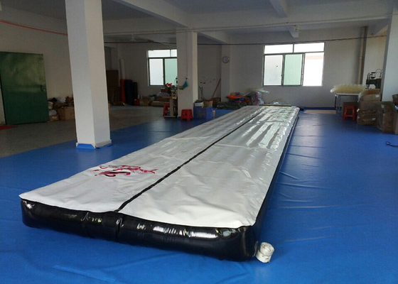 China Resistencia de fuego inflable de la pista de la caída del gimnasio adulto interior de alquiler de los deportes proveedor