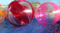Bola que camina de agua del agua inflable rosada grande de la piscina para los adultos/la bola de balanceo del agua proveedor